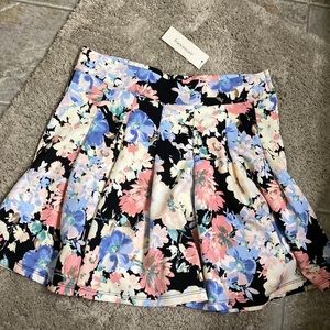 NWT floral skirt